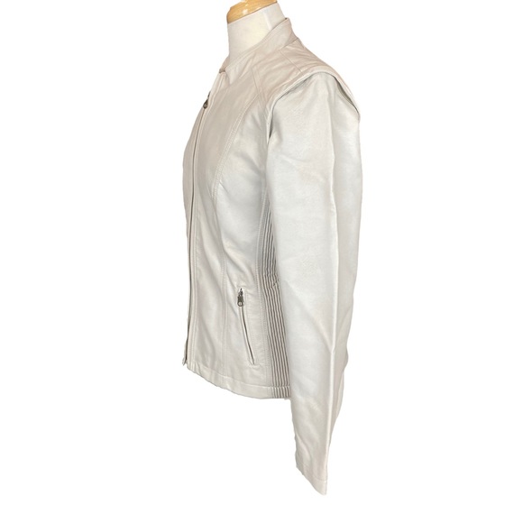 TRIBAL Women’s Jacket White Faux Leather Zipper Pockets Size Medium - Picture 4 of 11